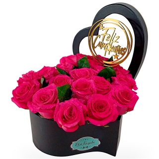 Caja corazón de 20 rosas fucsia